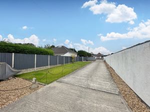 Photo 31- click for photo gallery